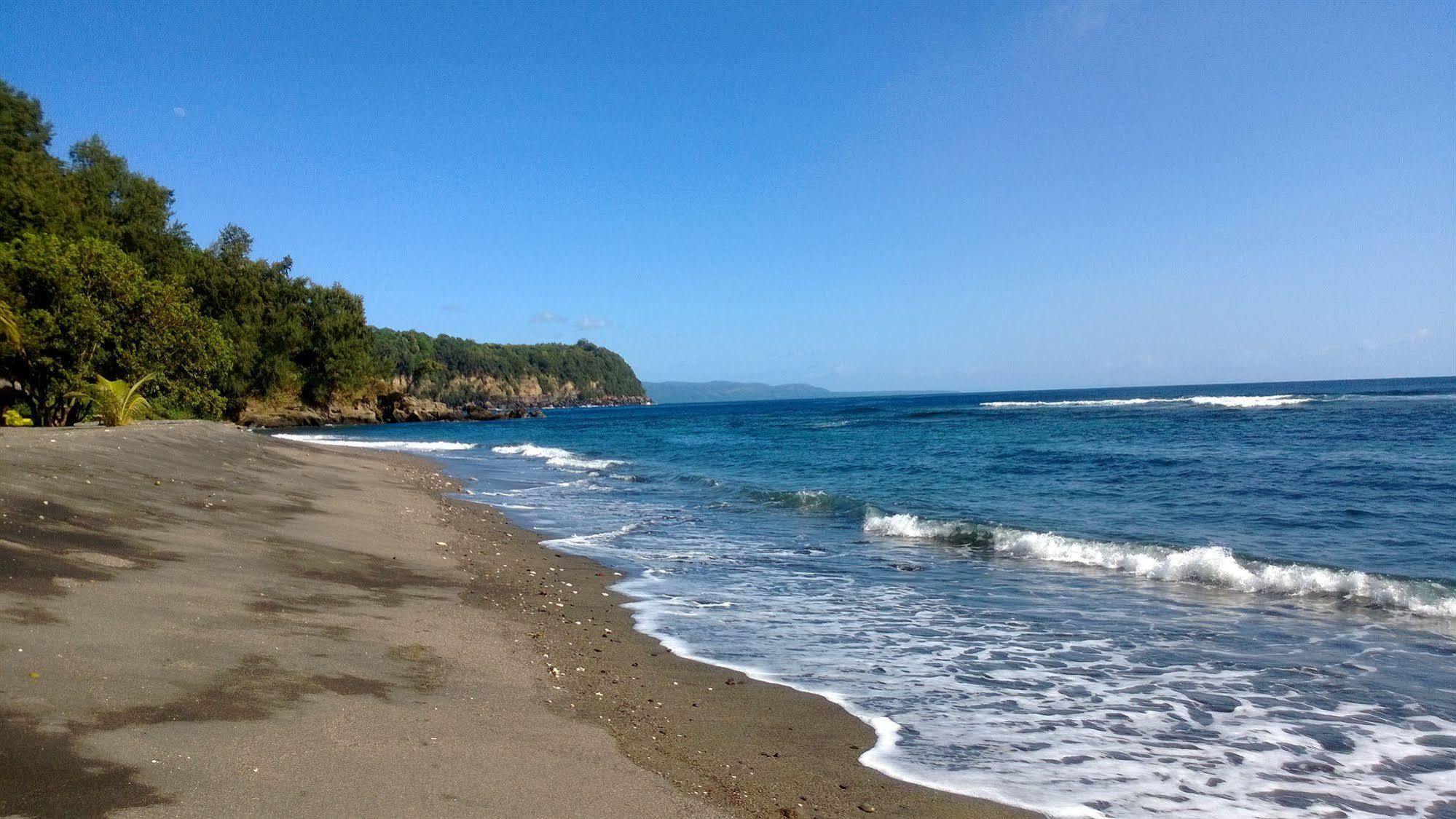 Friendly Beach Looukeureus Extérieur photo